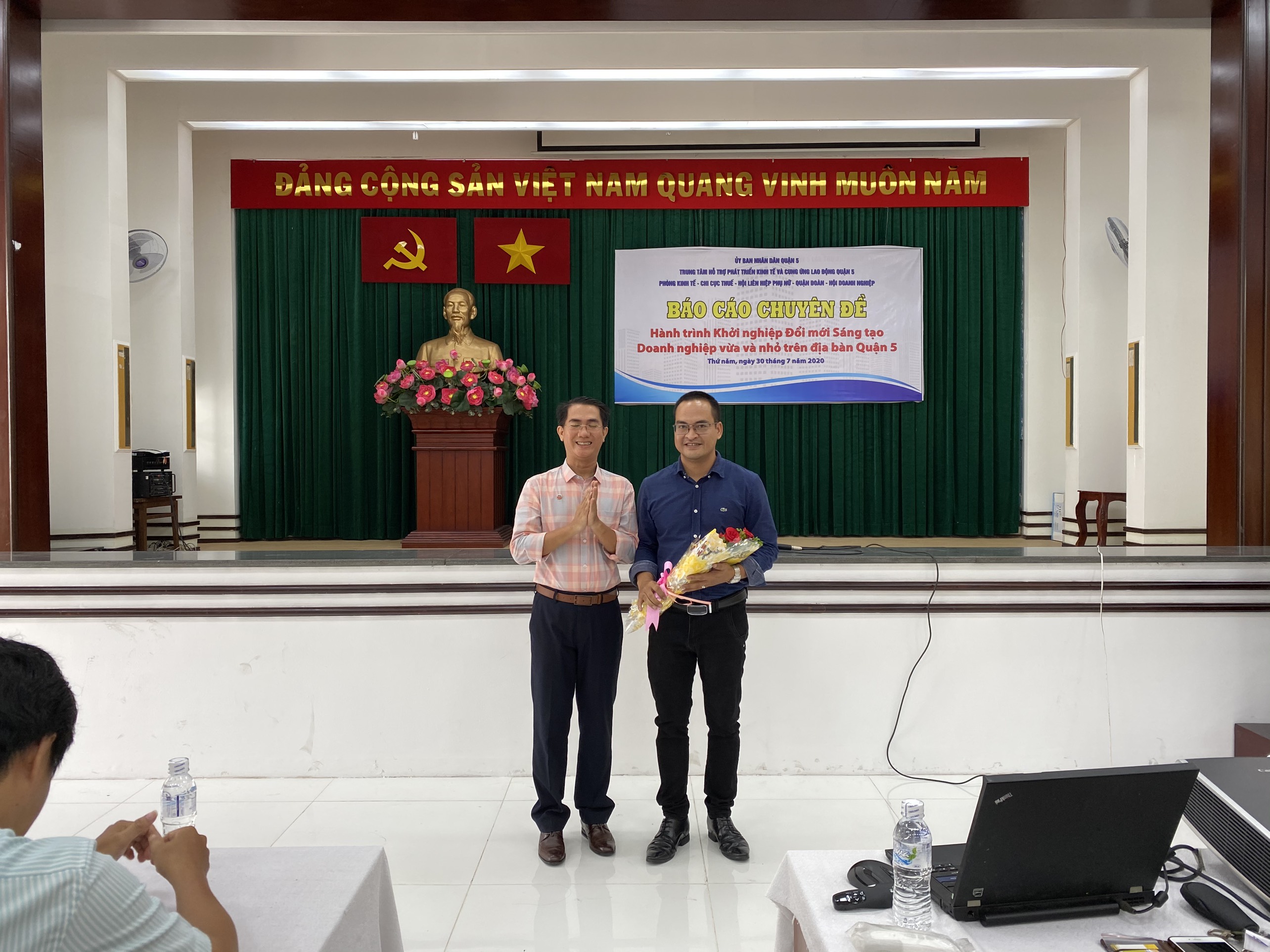 Quận 5 tổ chức lớp chuyên đề hỗ trợ các doanh nghiệp vừa và nhỏ